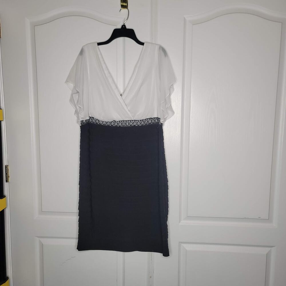 K. Jordan Women's Dress Flutter Sleeve V- Neck Black pleated White SZ 16W Career